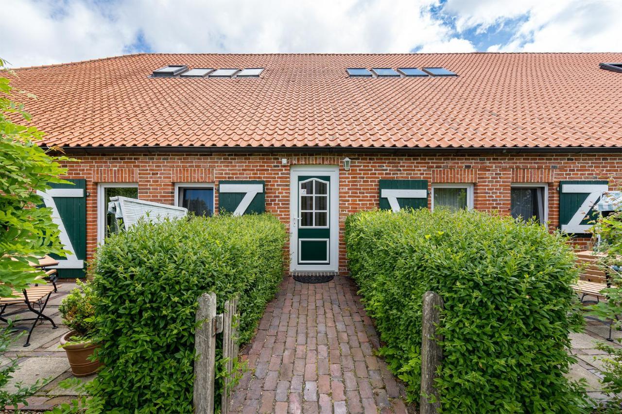 Gulfhof Butendiek - Ferienapartments ノイハルリンガージール エクステリア 写真